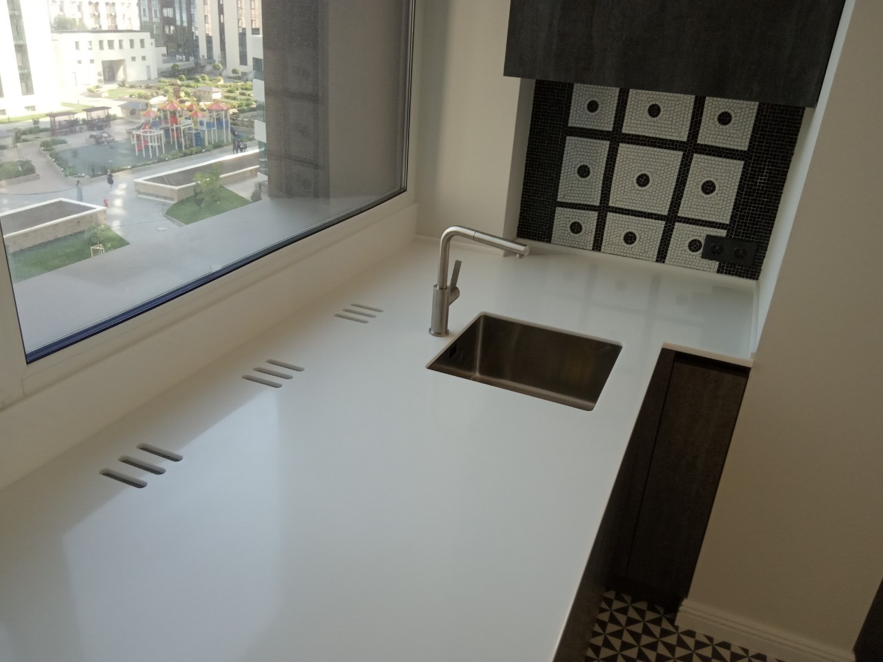 P-104 Pure White