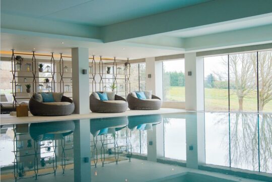 South Lodge Spa.  Хоршем, Великобритания