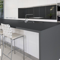 2423 Deep Black