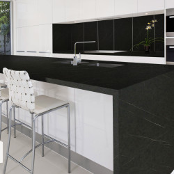 6111 Grey Stone