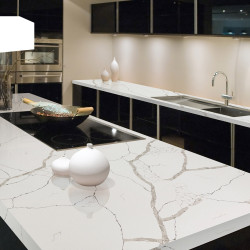 7400 Calacatta Dauphine