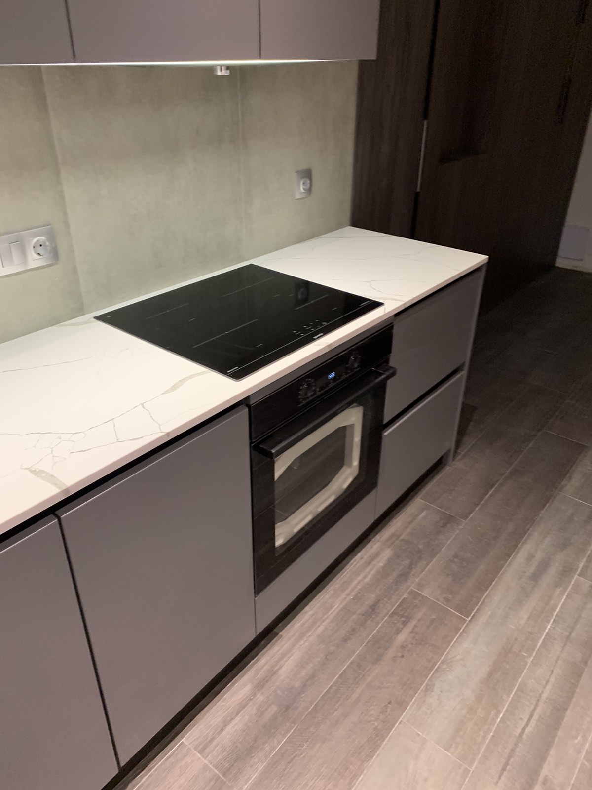 7400 Калакатта Дофіне