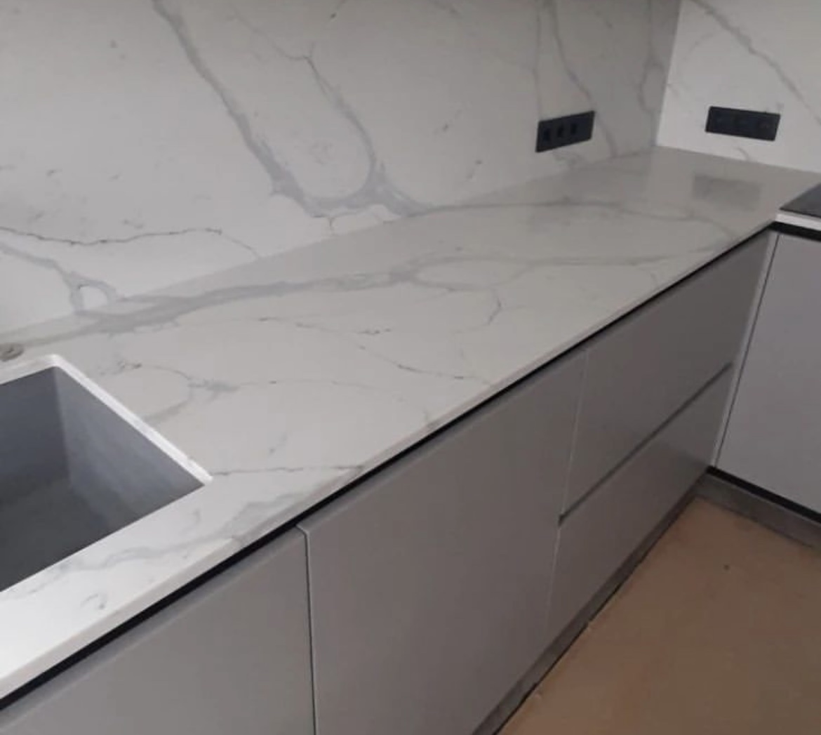 7500 Калакатта Аррас