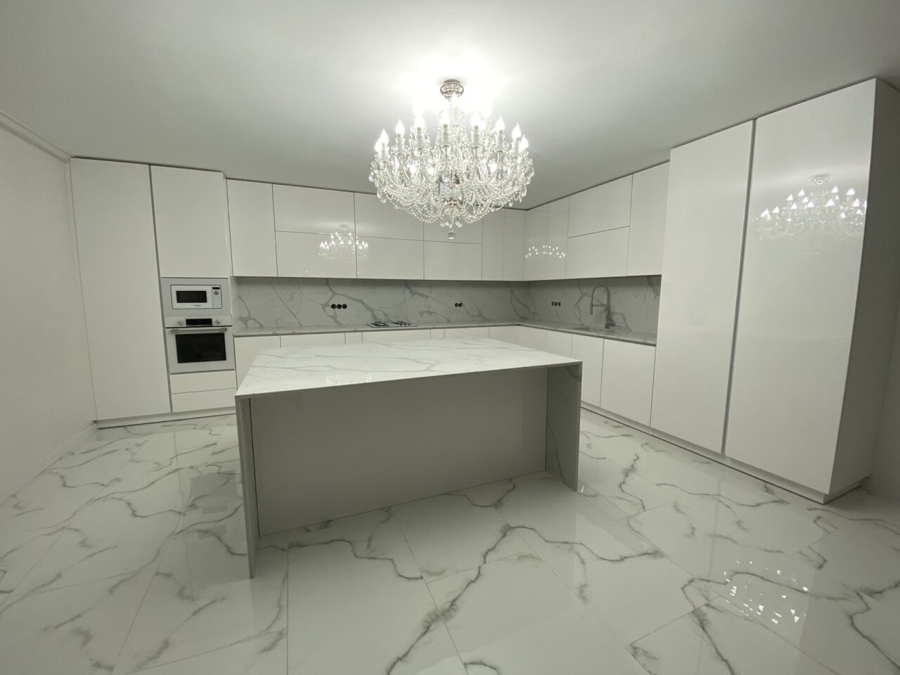 7500 Калакатта Аррас