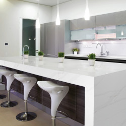 7550 Calacatta Cannes Gold