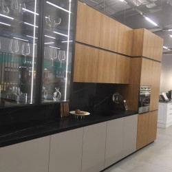 7700 Калакатта Марсель