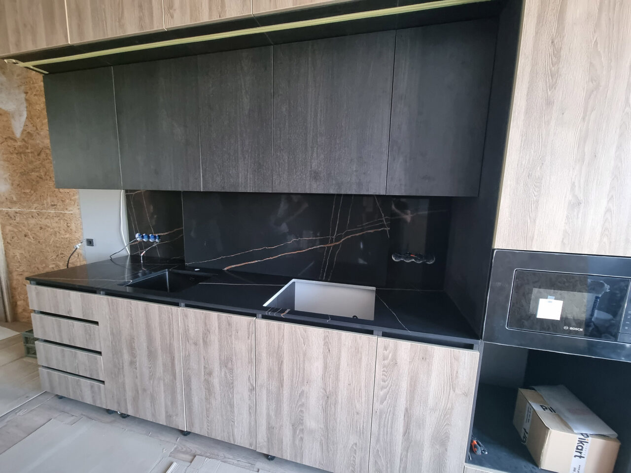 7700 Калакатта Марсель