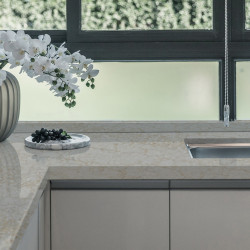 9030 Royal Beige
