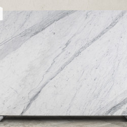 Bianco Venatino Statuaretto