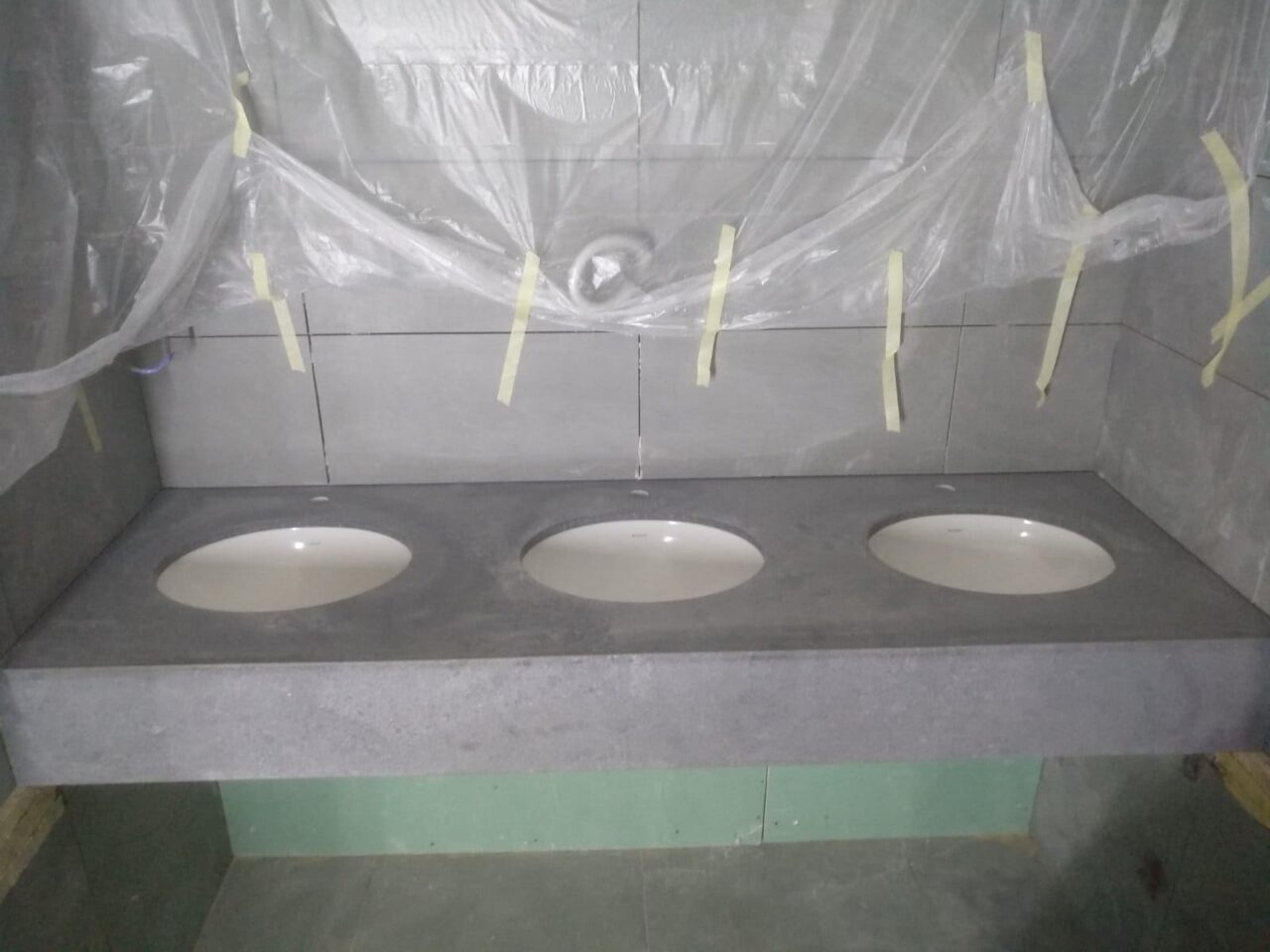 4033 Rugged Concrete