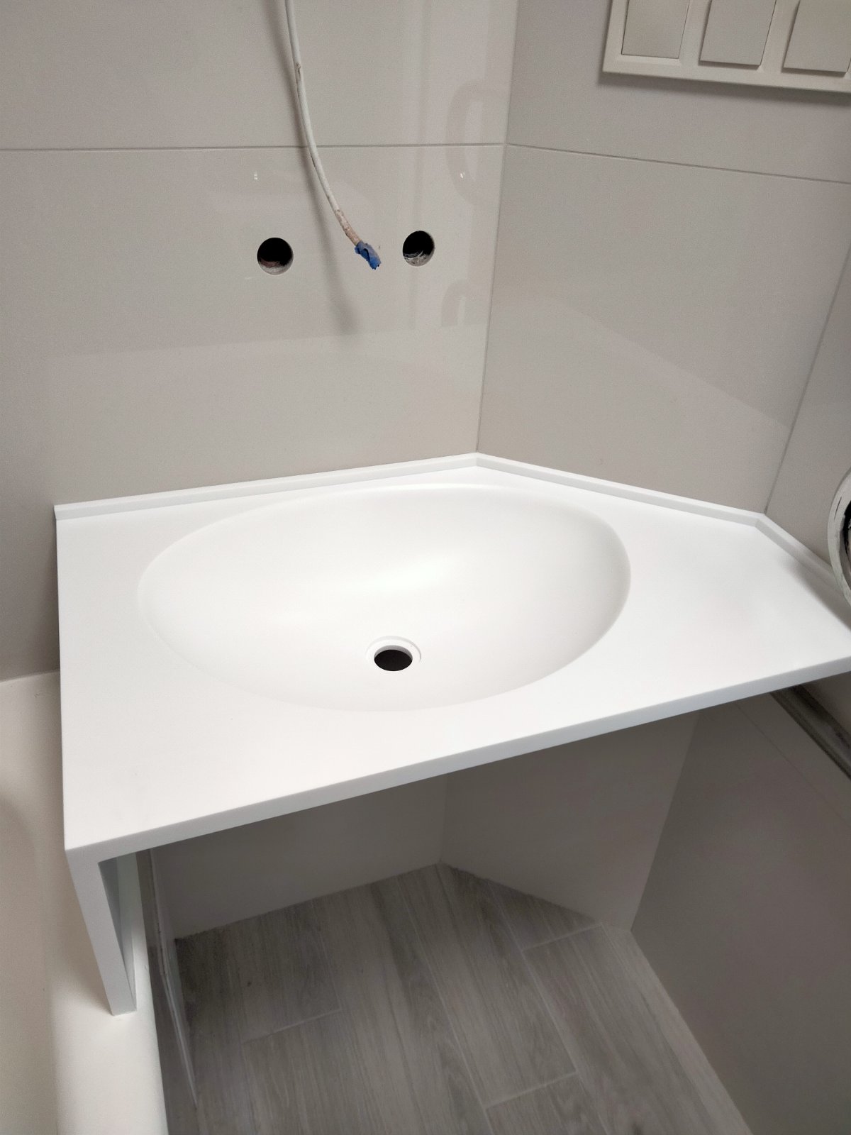 P-104 Pure White