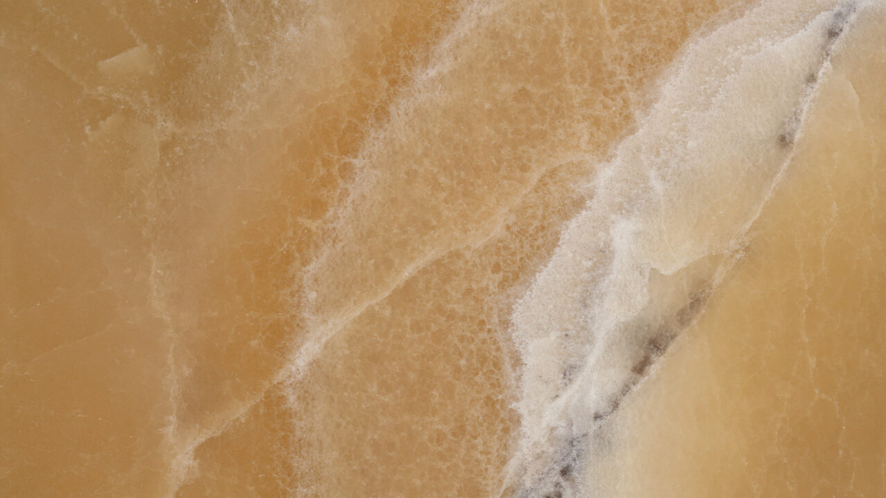 Onyx Honey