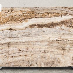 Onyx Tiramisu