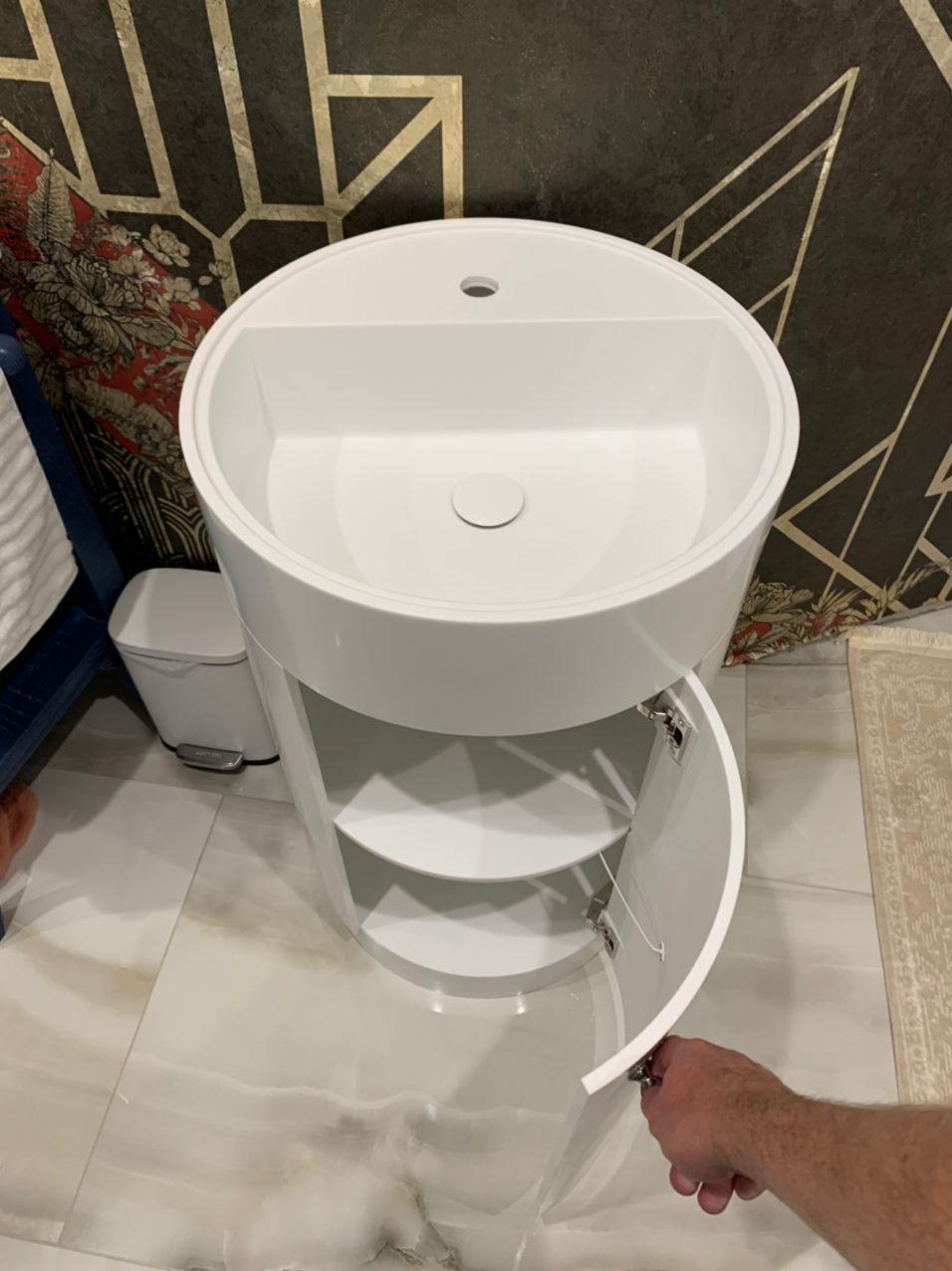 P-104 Pure White