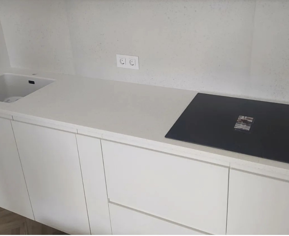 P-104 Pure White