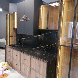 7700 Калакатта Марсель