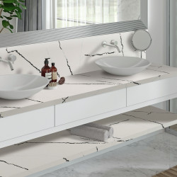 Q840 White Misterio