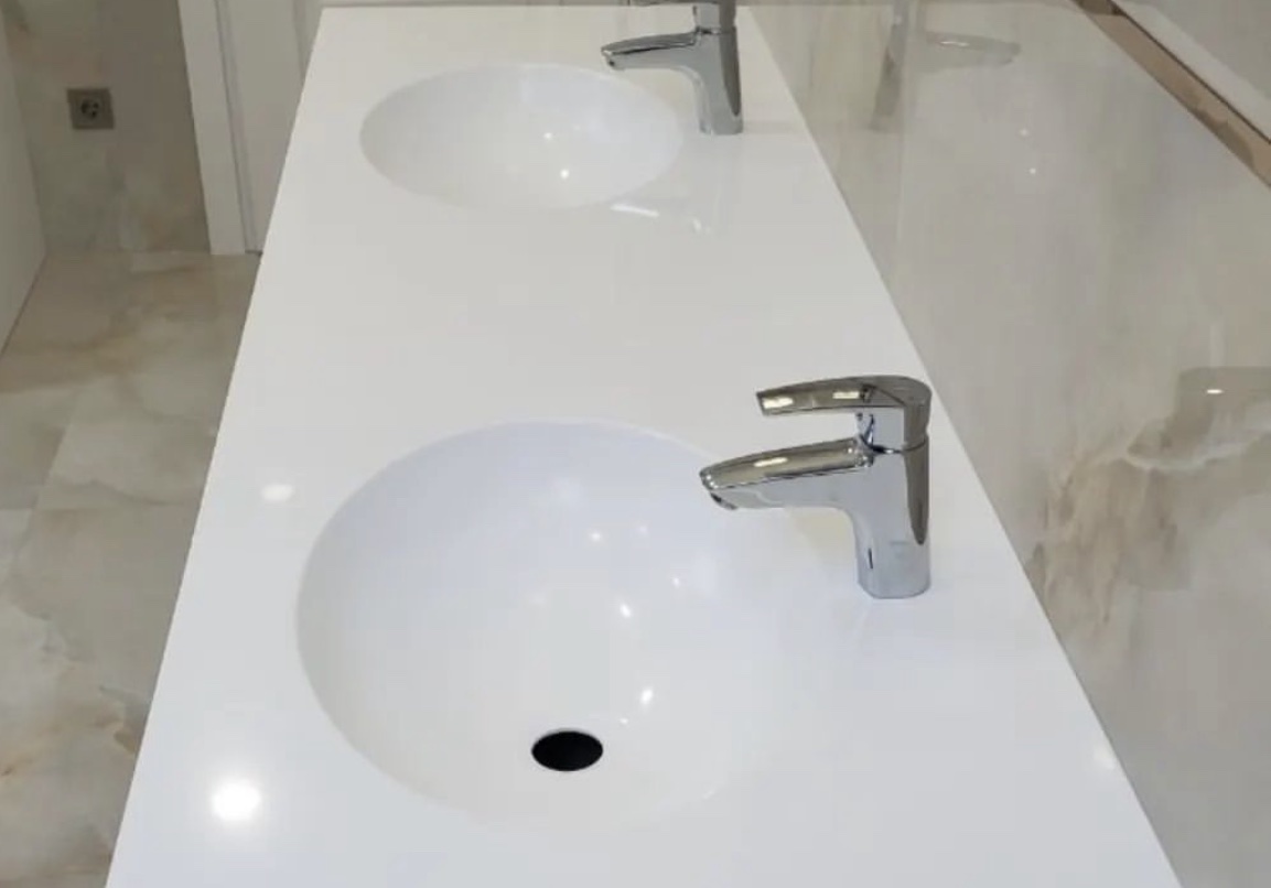 P-104 Pure White