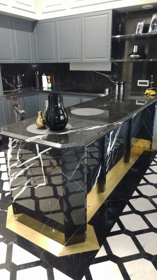 Calacatta Black