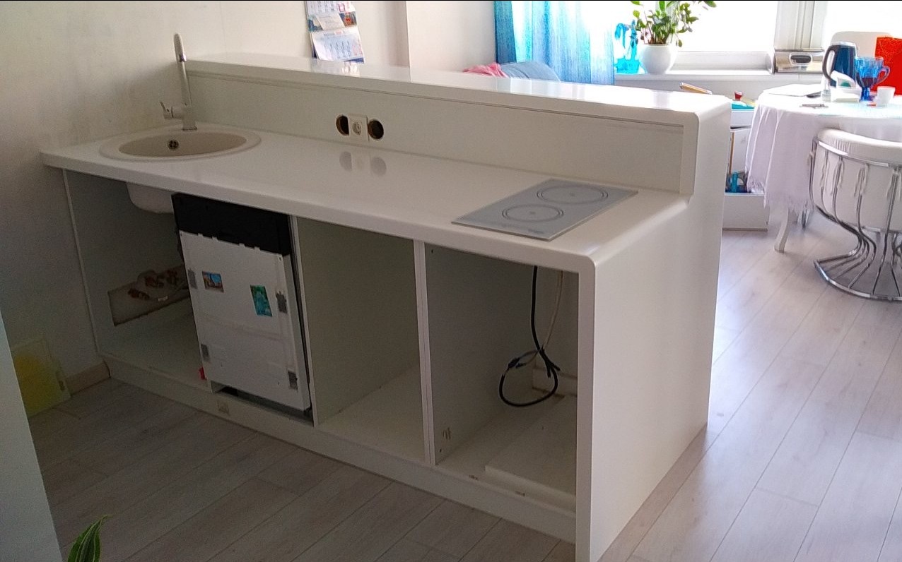 P-104 Pure White