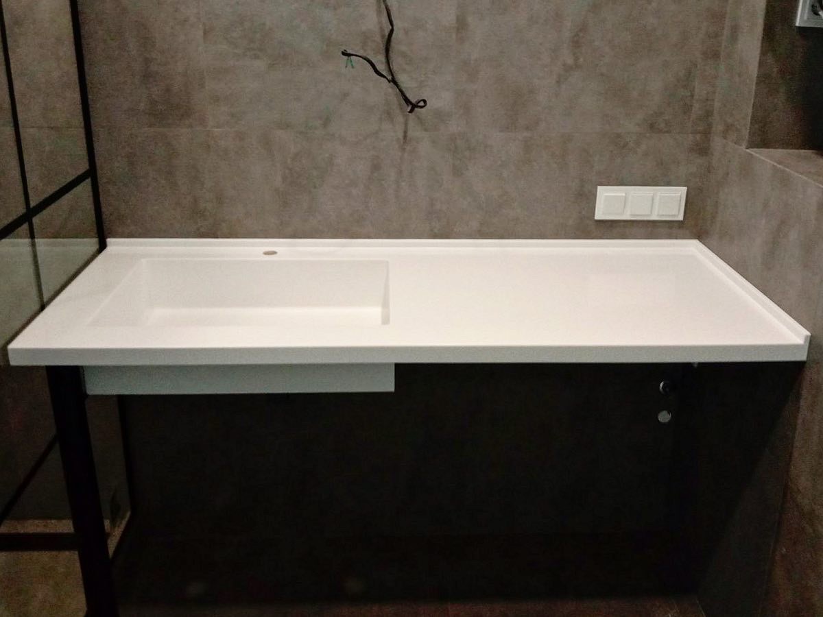 P-104 Pure White